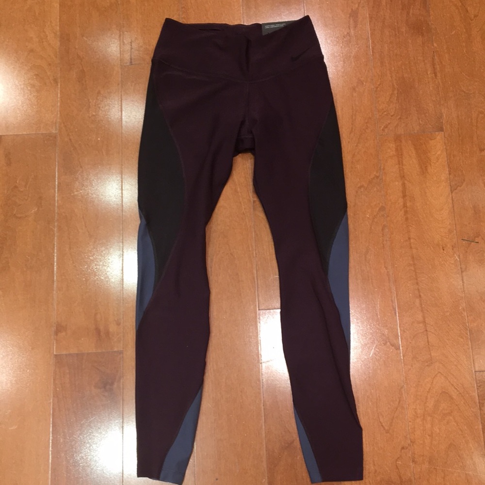 Nike ✔️ Leggings